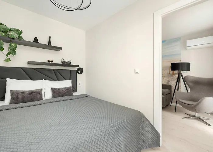 Apartmán Seaside With Parking, Air Conditioning And Elevator Close To The By Renters Niechorze